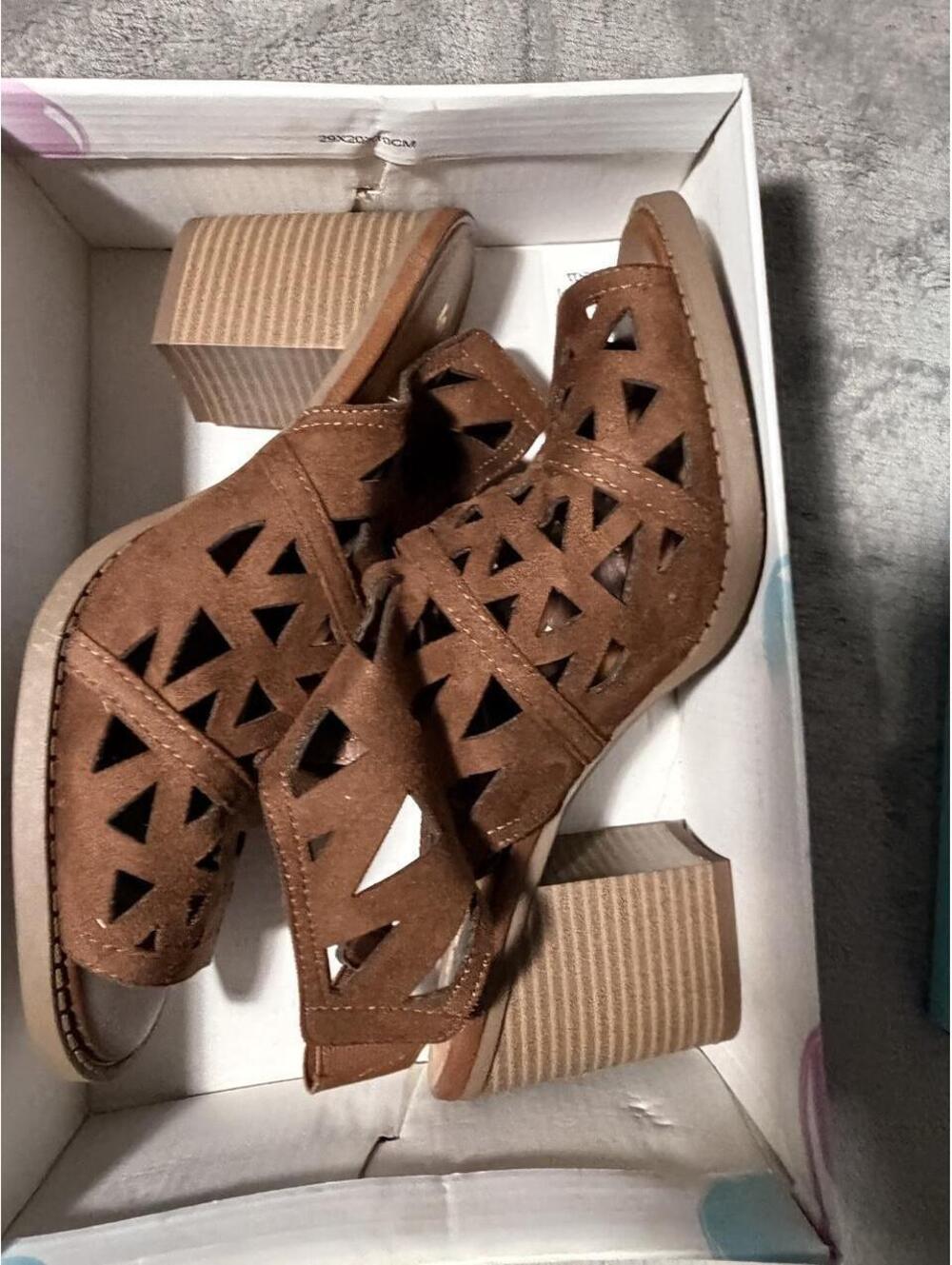 Women's Brown and Tan Sandal